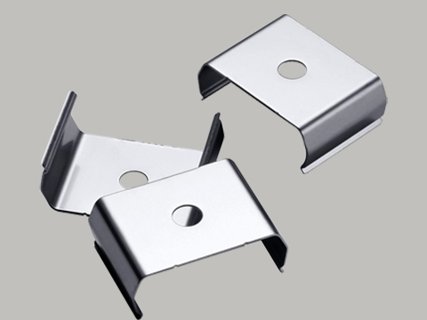 连接头弹片,手机弹片有什么特性+冲压精度可达0.01mm(锐硕)